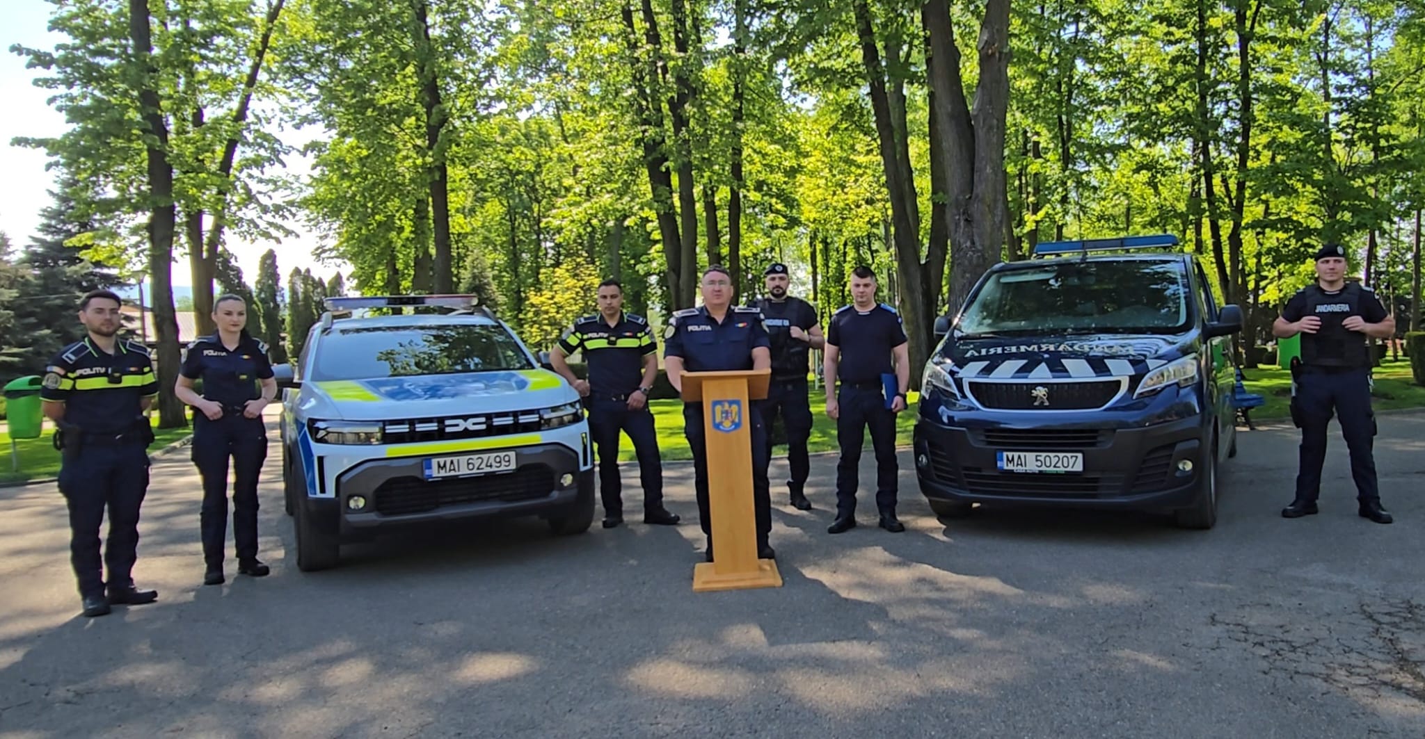 Peste 800 de polițiști vor patrula în minivacanța de 1 mai