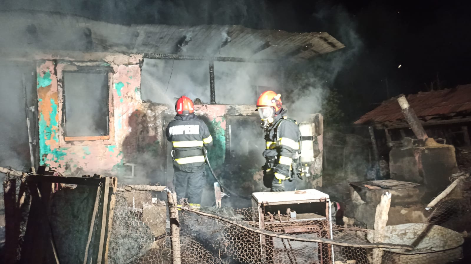 Copil găsit carbonizat într-un incendiu la o locuință din Orgoiești