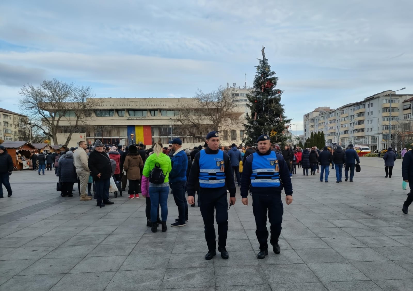 Jandarmii vasluieni, misiuni întărite de ordine publică în minivacanța de 1 Decembrie