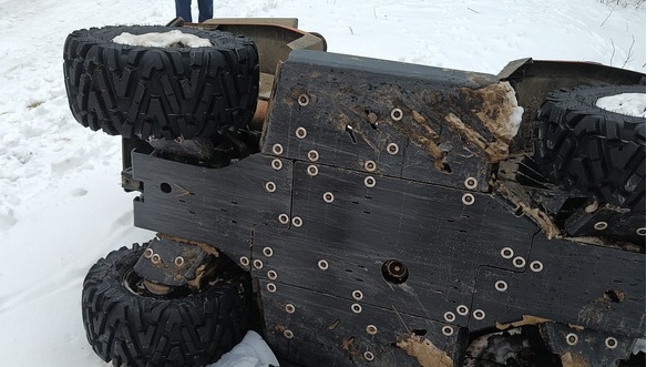 Tânăr de 28 de ani, decedat după ce a fost prins sub un ATV, între Pușcași și Poiana Căprioarei