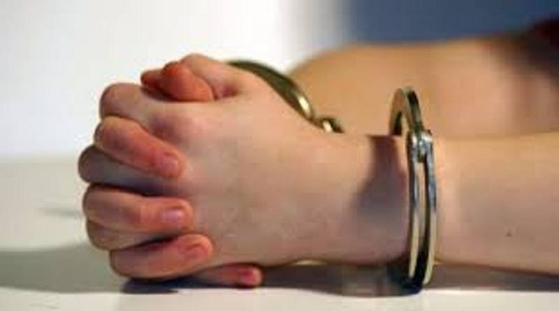 O femeie din Vulturești, reținută de polițiști după ce a furat sume de bani dintr-o locuință