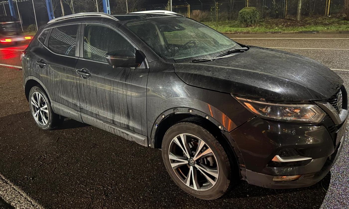 Autoturism furat din Italia, descoperit la Punctul de Trecere a Frontierei Albița