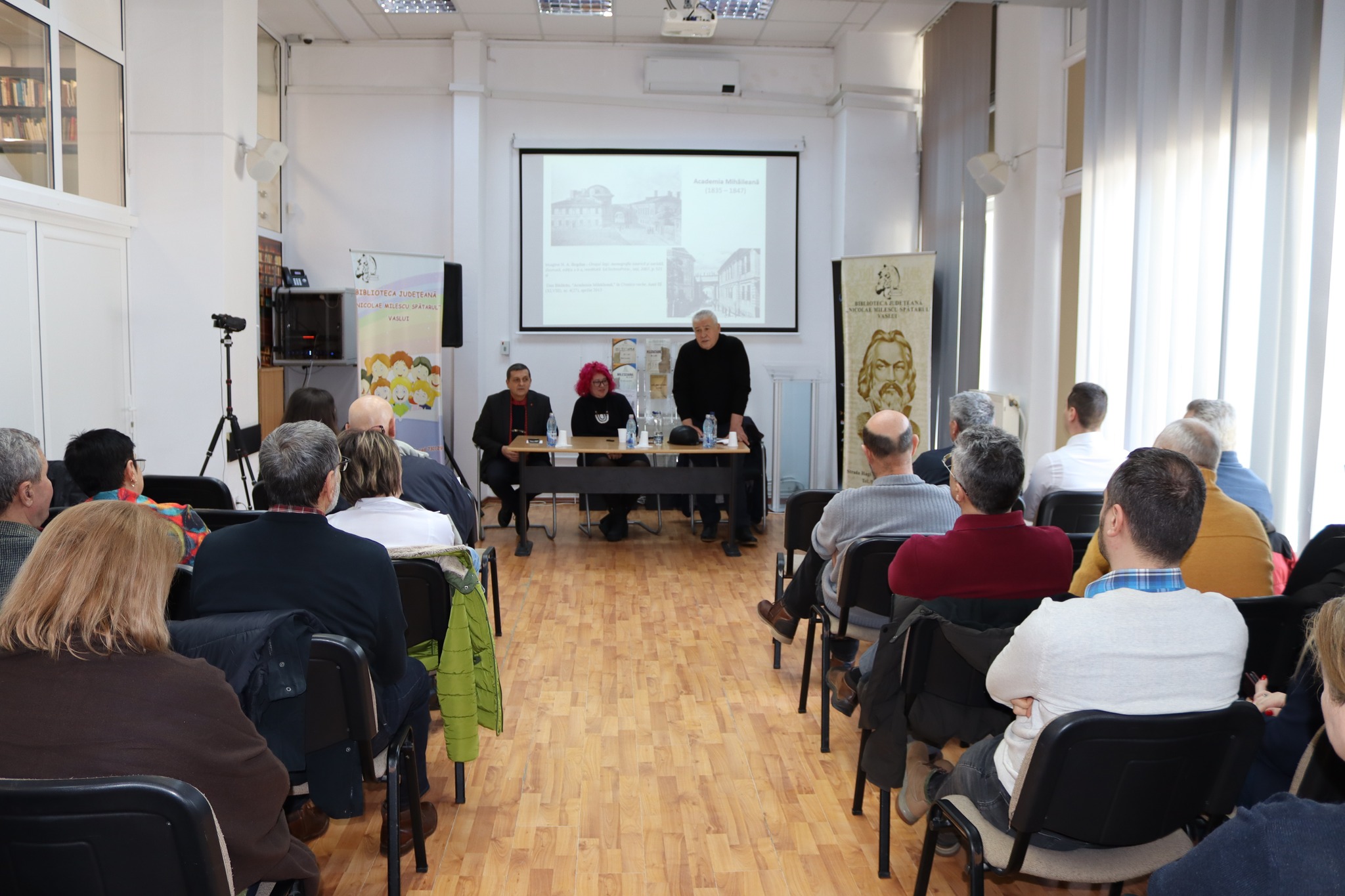 150 de ani de la nașterea lui Constantin Brâncuși – Expoziții și conferințe la Biblioteca Județeană Vaslui