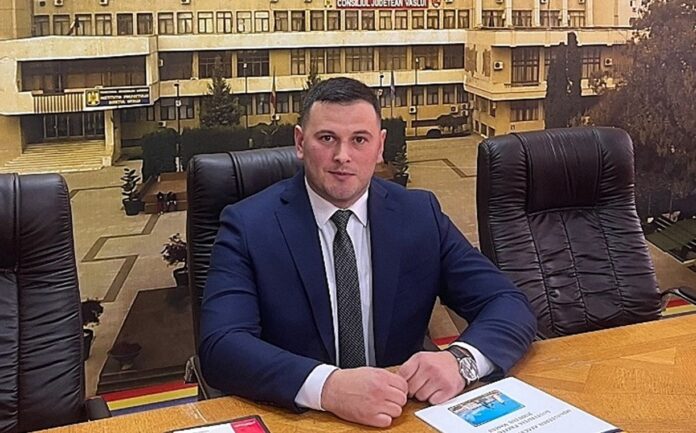 Schimbare la vârful Prefecturii Vaslui: Andrei Șerban preia funcția după plecarea lui Eduard Popica